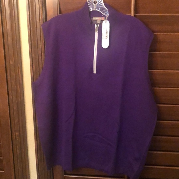 Sweater vest